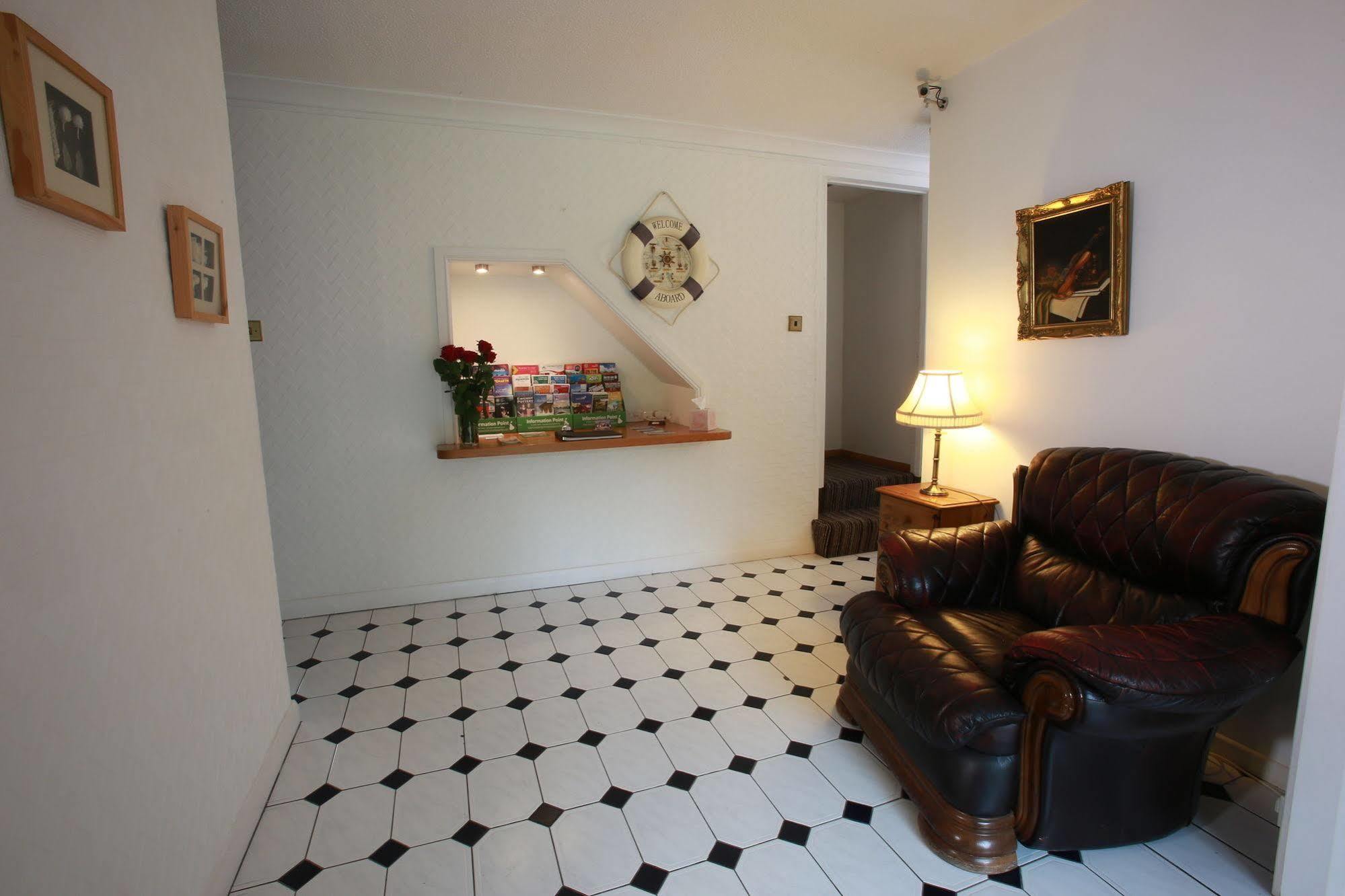 Ewenny Farm Guest House ブリジェンド エクステリア 写真